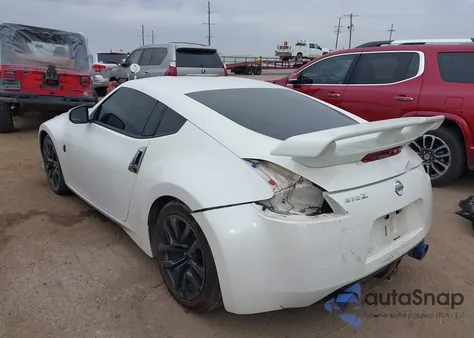 2018 Nissan 370Z z USA, uszkodzony, nr VIN JN1AZ4EH5JM572517